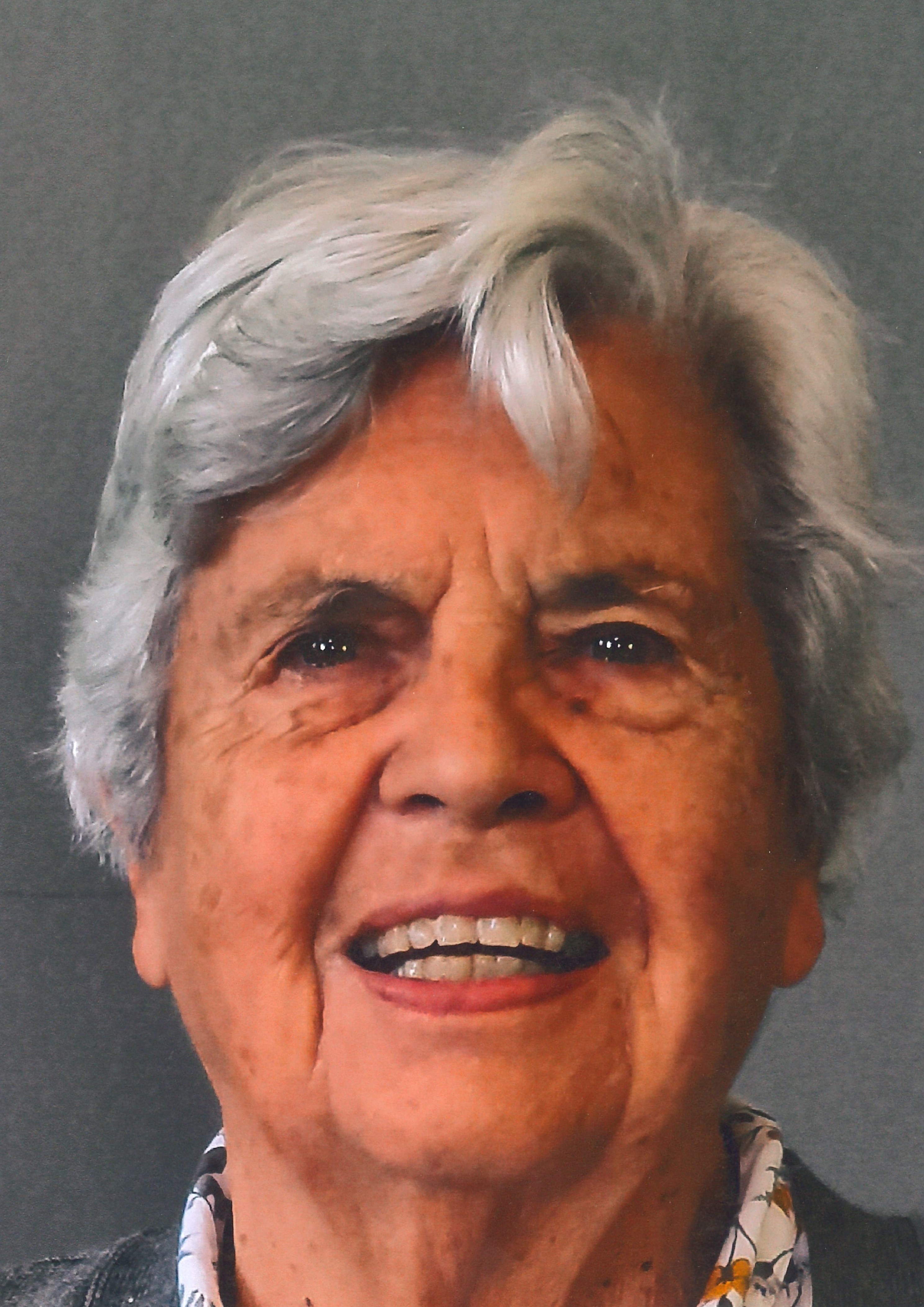 Madame Anita OSTEUX